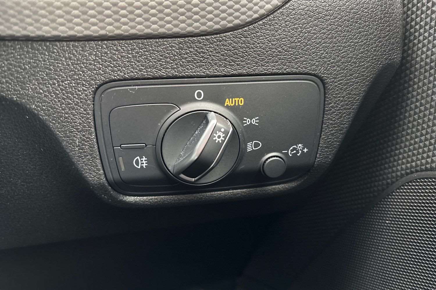 Used Audi Q2 2023 for sale - 77540831: Photo 33