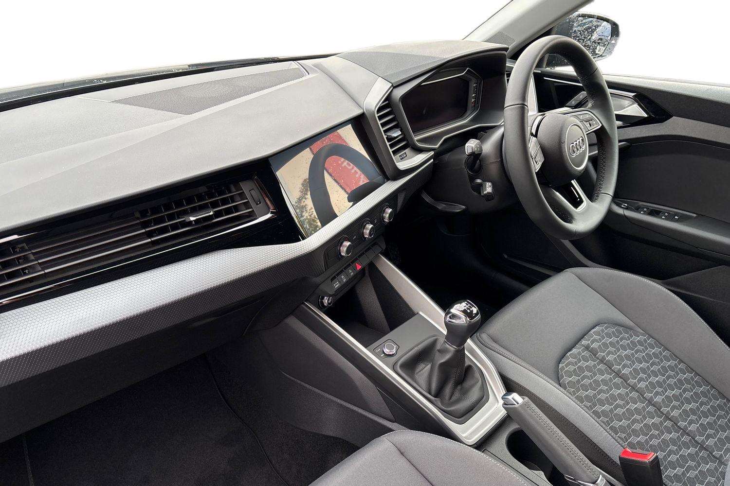 Used Audi A1 2025 for sale - 77270319: Photo 2