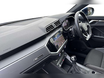 Used Audi Q3 2022 for sale - 78278563: Photo