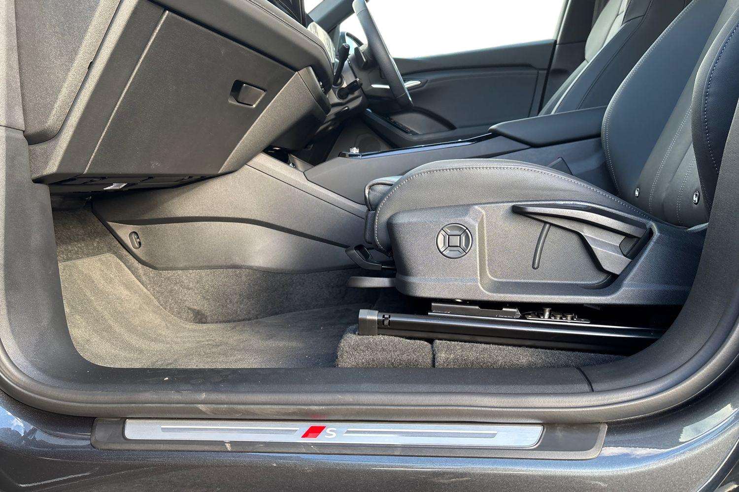 Used Audi Q6 e-tron 2025 for sale - 77112448: Photo 21