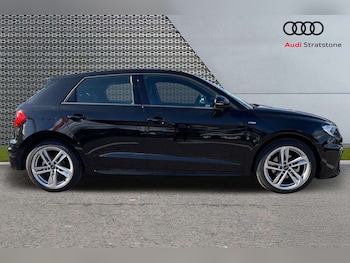 Used Audi A1 2022 for sale - 76063202: Photo