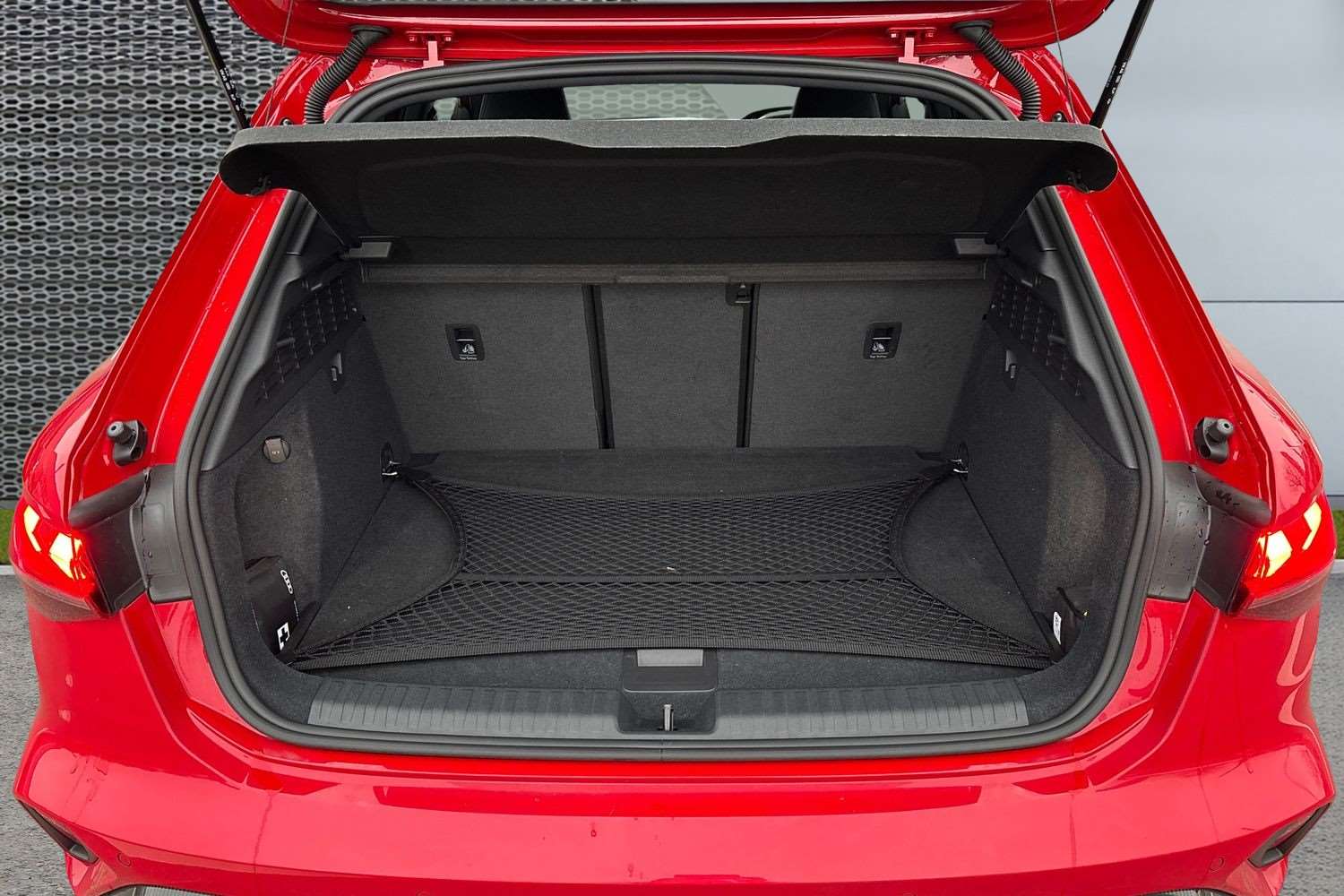 Used Audi RS3 2025 for sale - 77772337: Photo 13