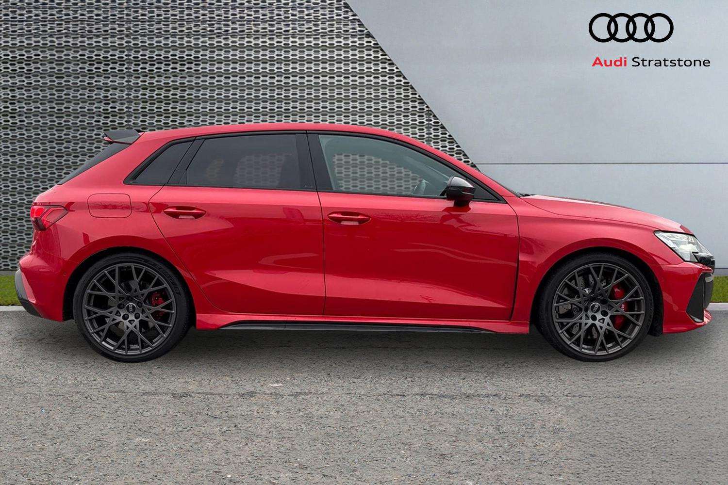 Used Audi RS3 2025 for sale - 77772337: Photo 4