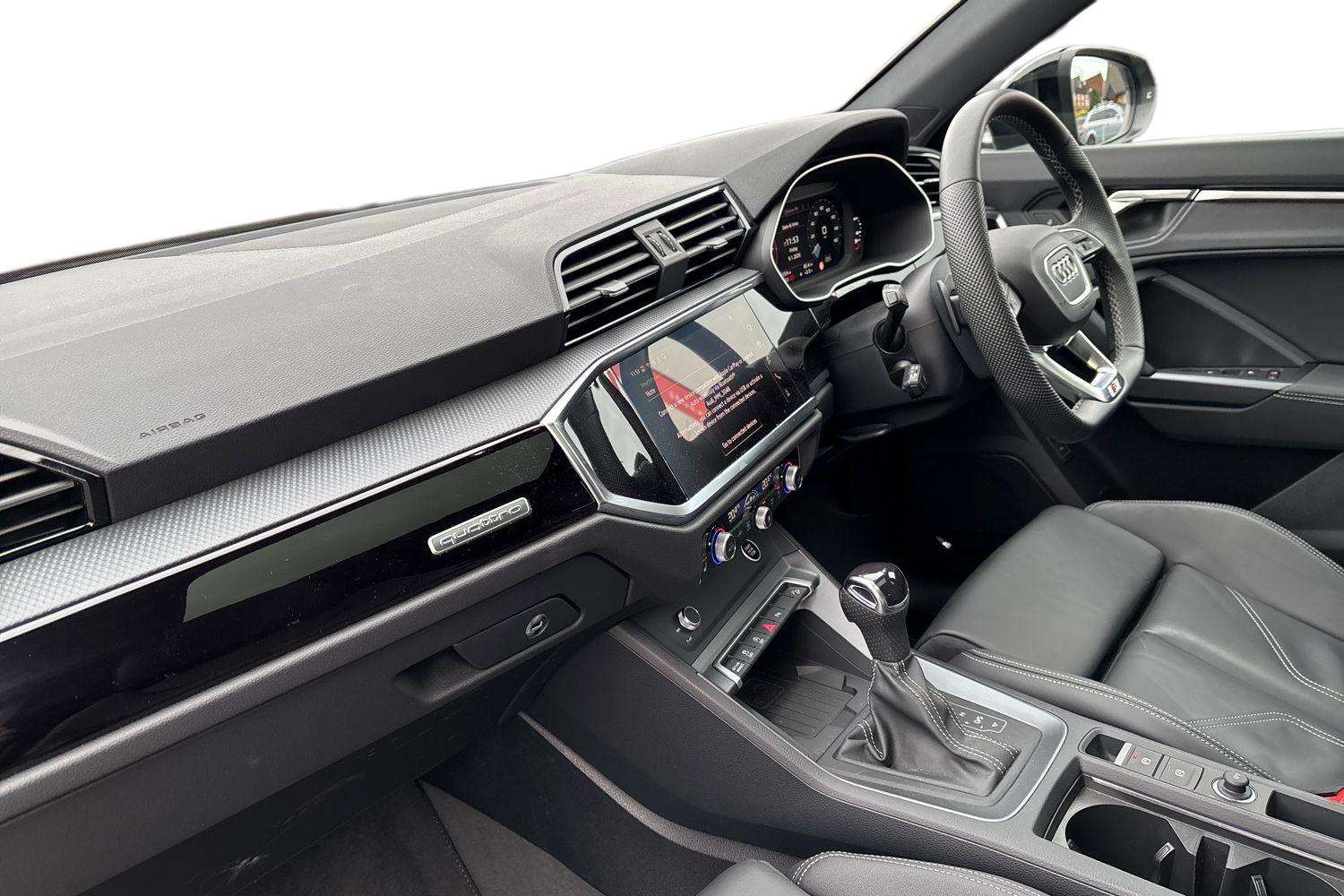 Used Audi Q3 2025 for sale - 77158371: Photo 2