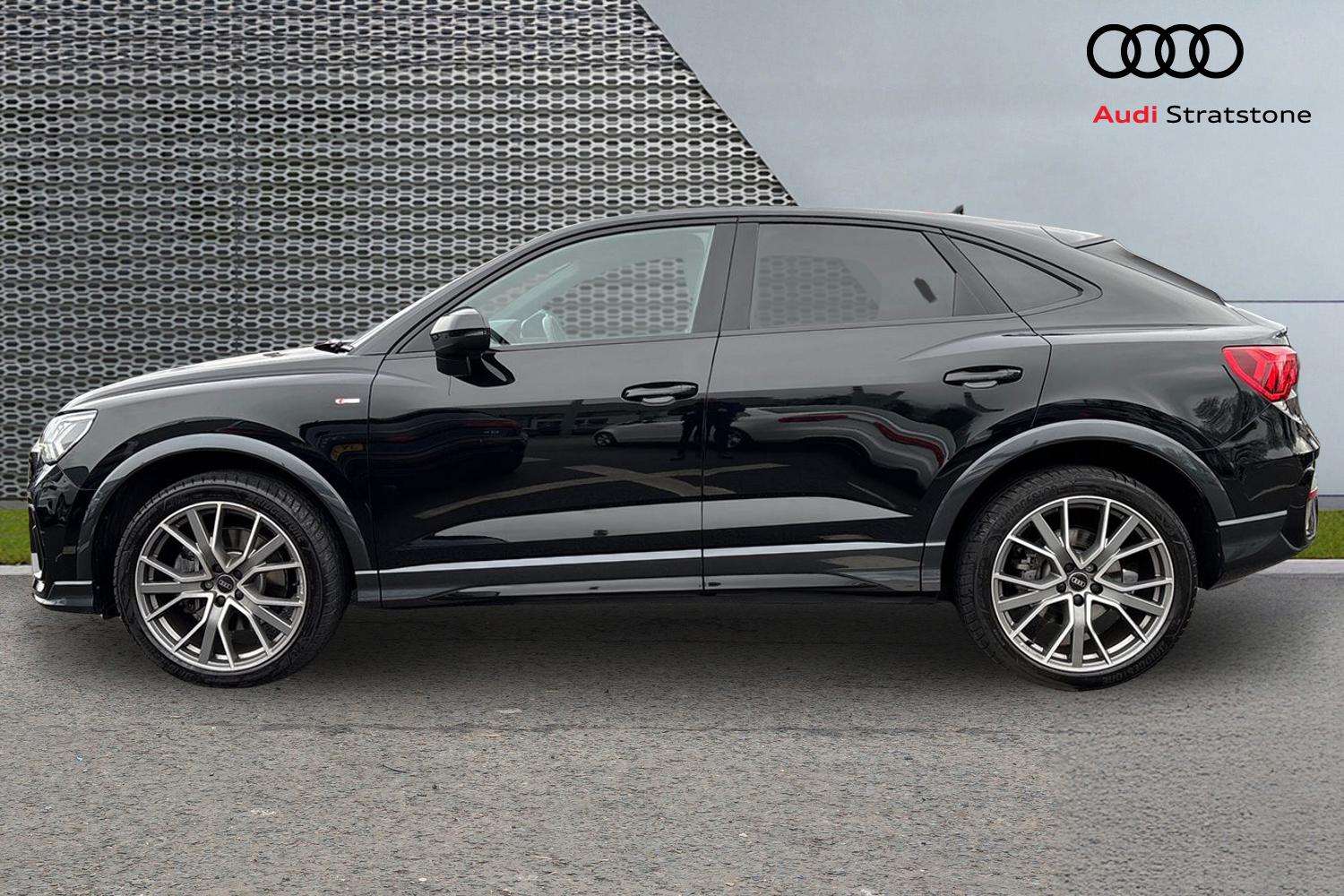 Used Audi Q3 2025 for sale - 77158371: Photo 8