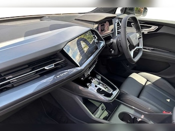 Used Audi Q4 e-tron 2025 for sale - 75711030: Photo