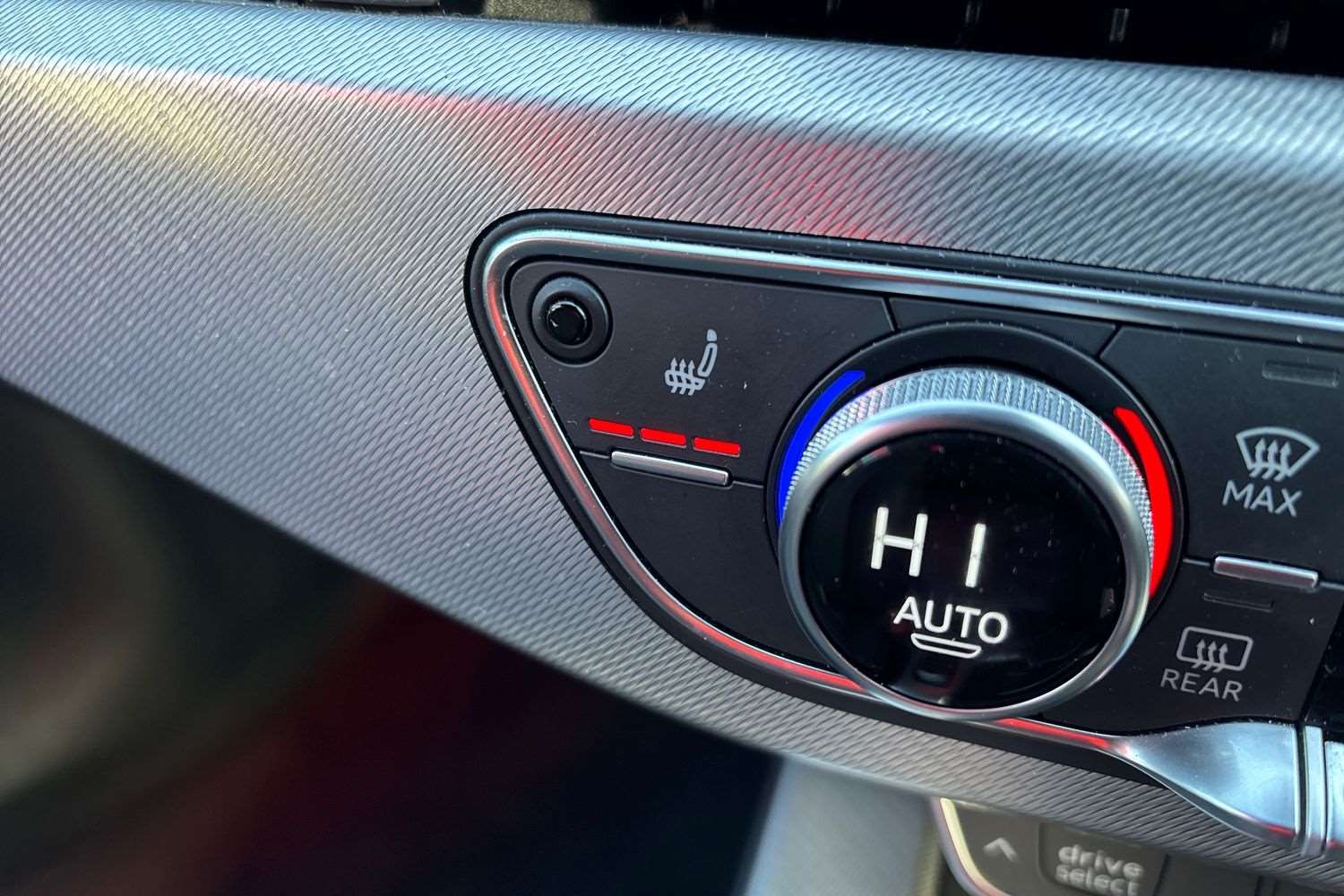 Used Audi A4 2023 for sale - 77842426: Photo 28