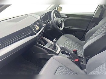 Used Audi A1 2024 for sale - 76156167: Photo 2