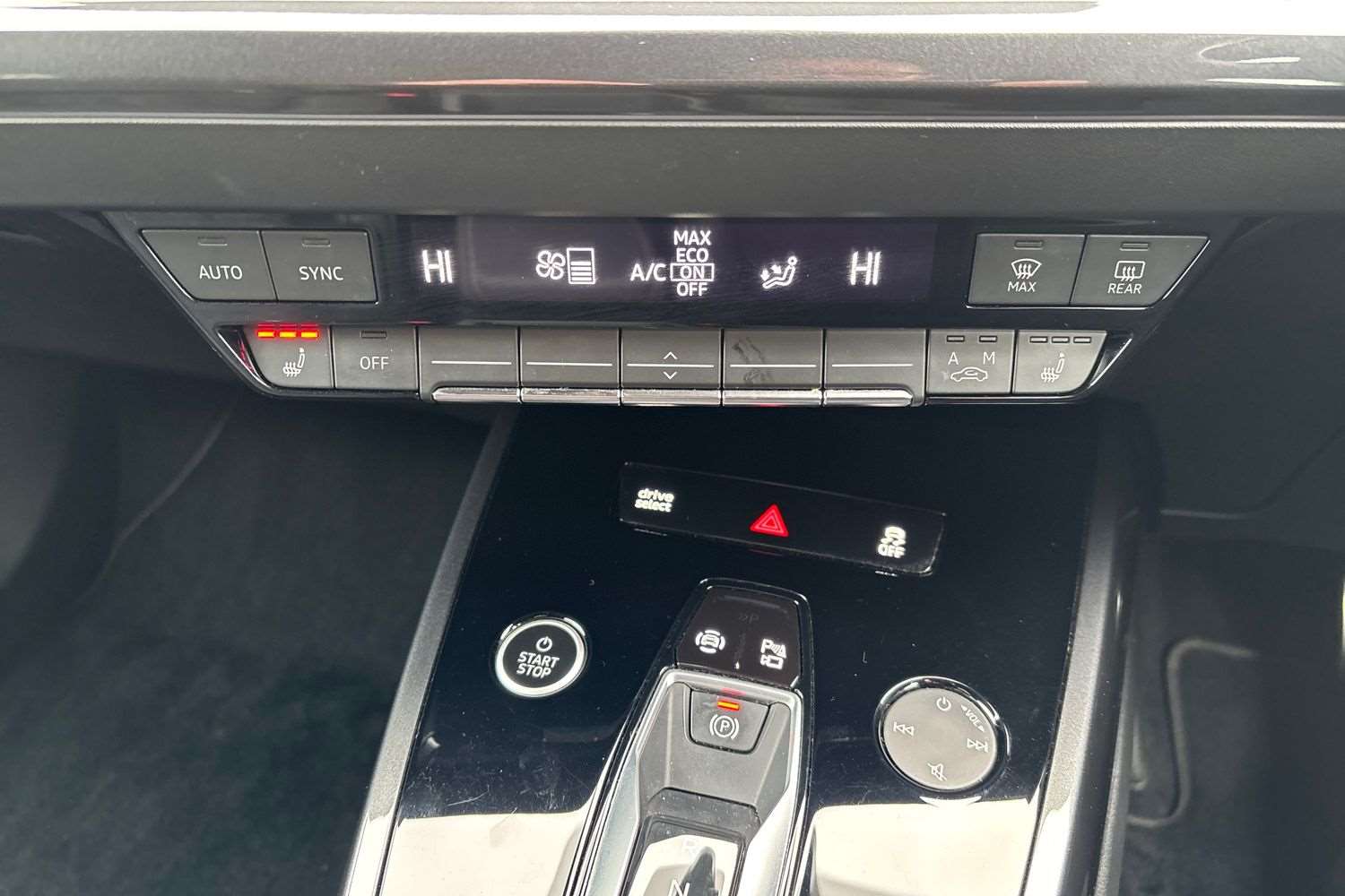 Used Audi Q4 e-tron 2022 for sale - 78118886: Photo 35