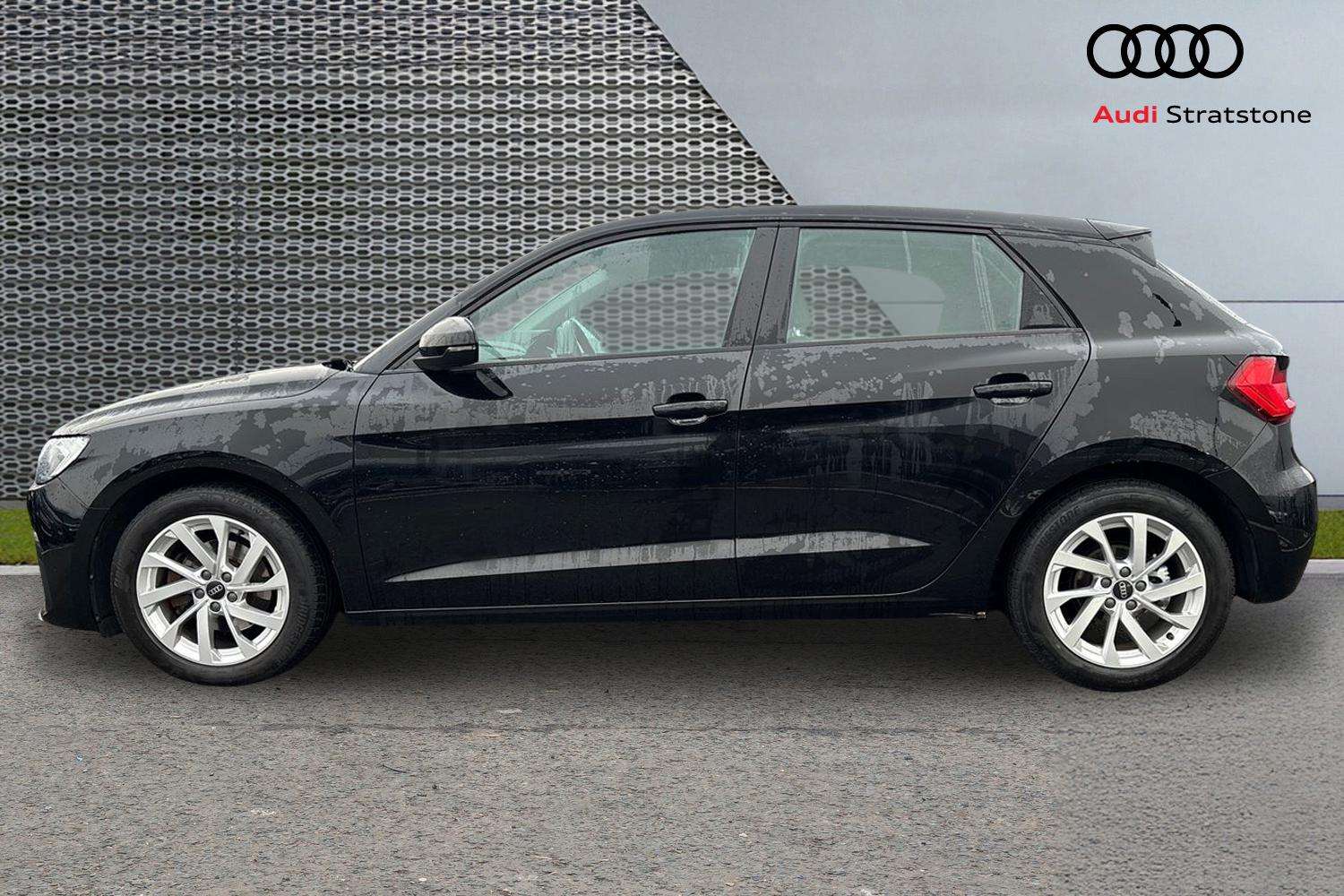 Used Audi A1 2023 for sale - 76804803: Photo 8