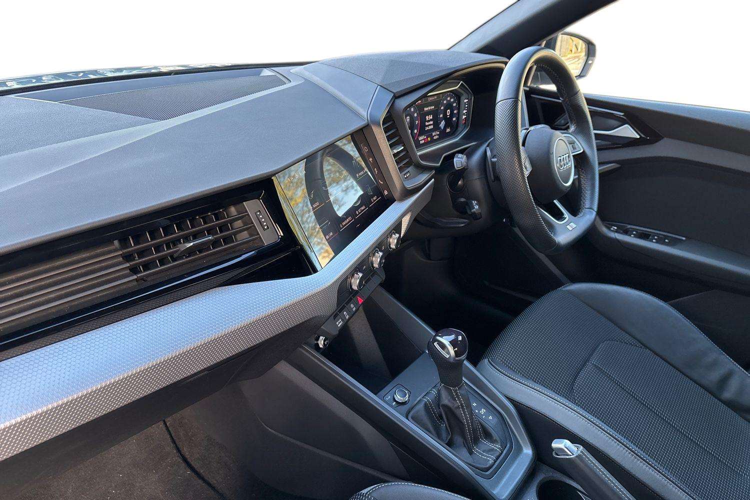 Used Audi A1 for sale - 78119254: Photo 2