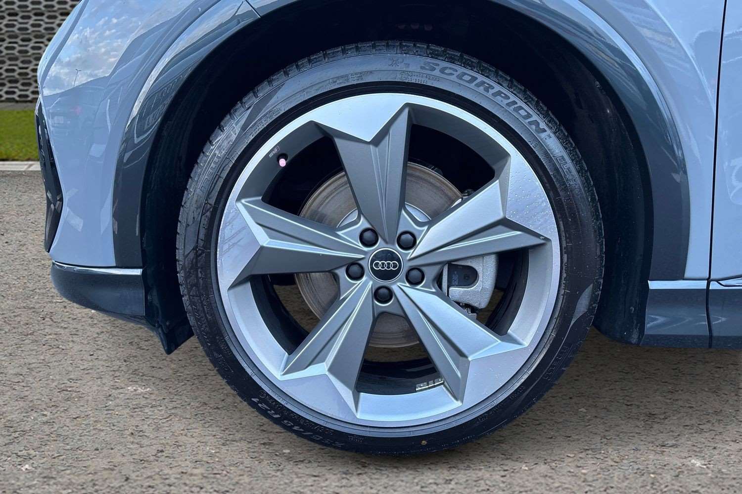 Used Audi Q4 e-tron 2025 for sale - 77158566: Photo 11