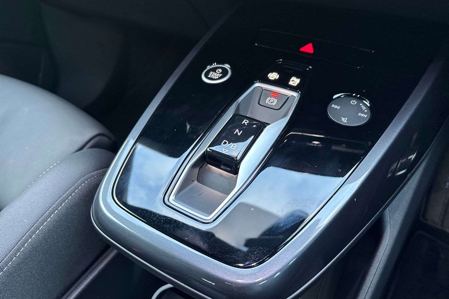 Used Audi Q4 e-tron 2025 for sale - 77158566: Photo 15