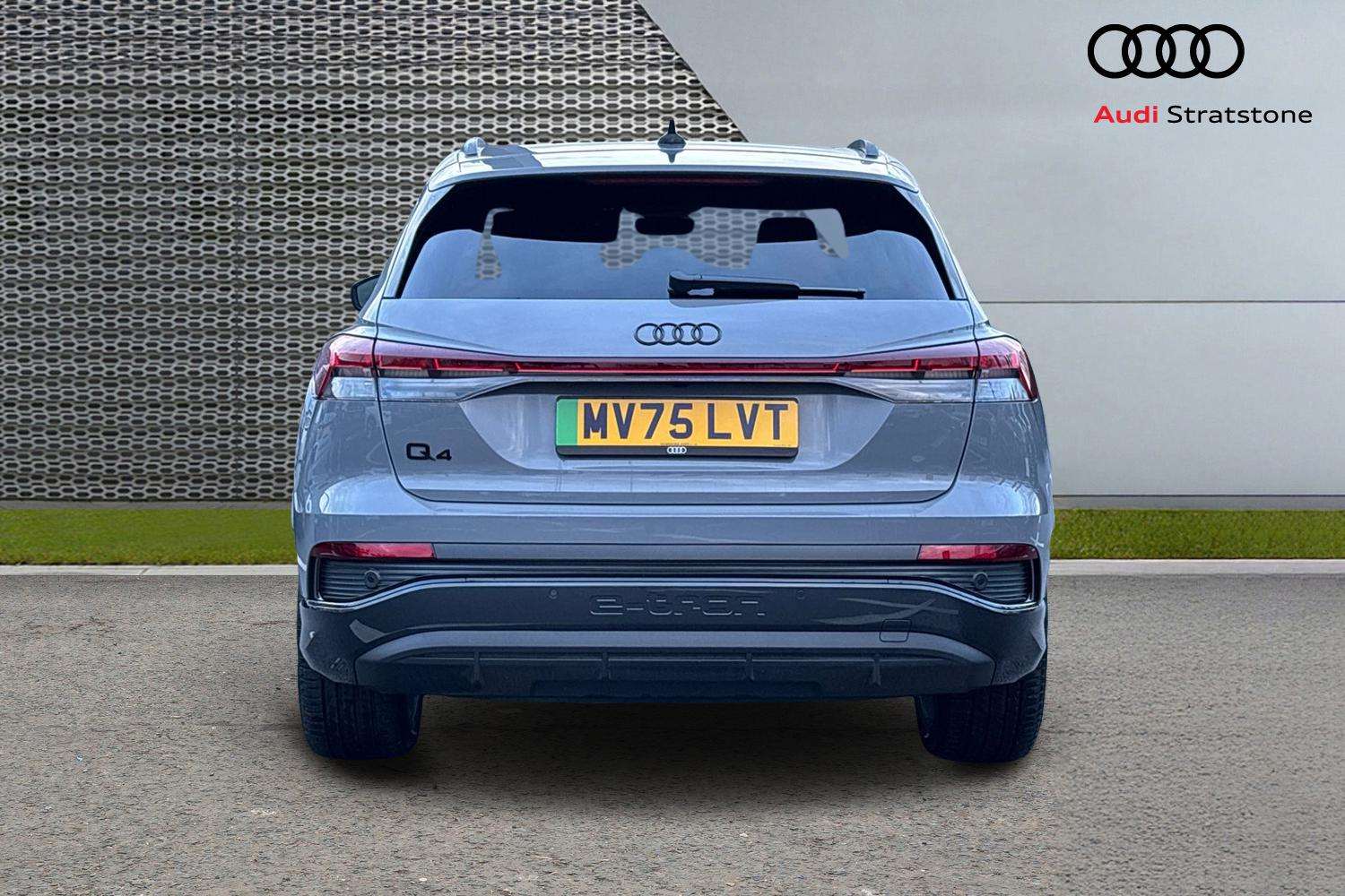 Used Audi Q4 e-tron 2025 for sale - 77158566: Photo 7