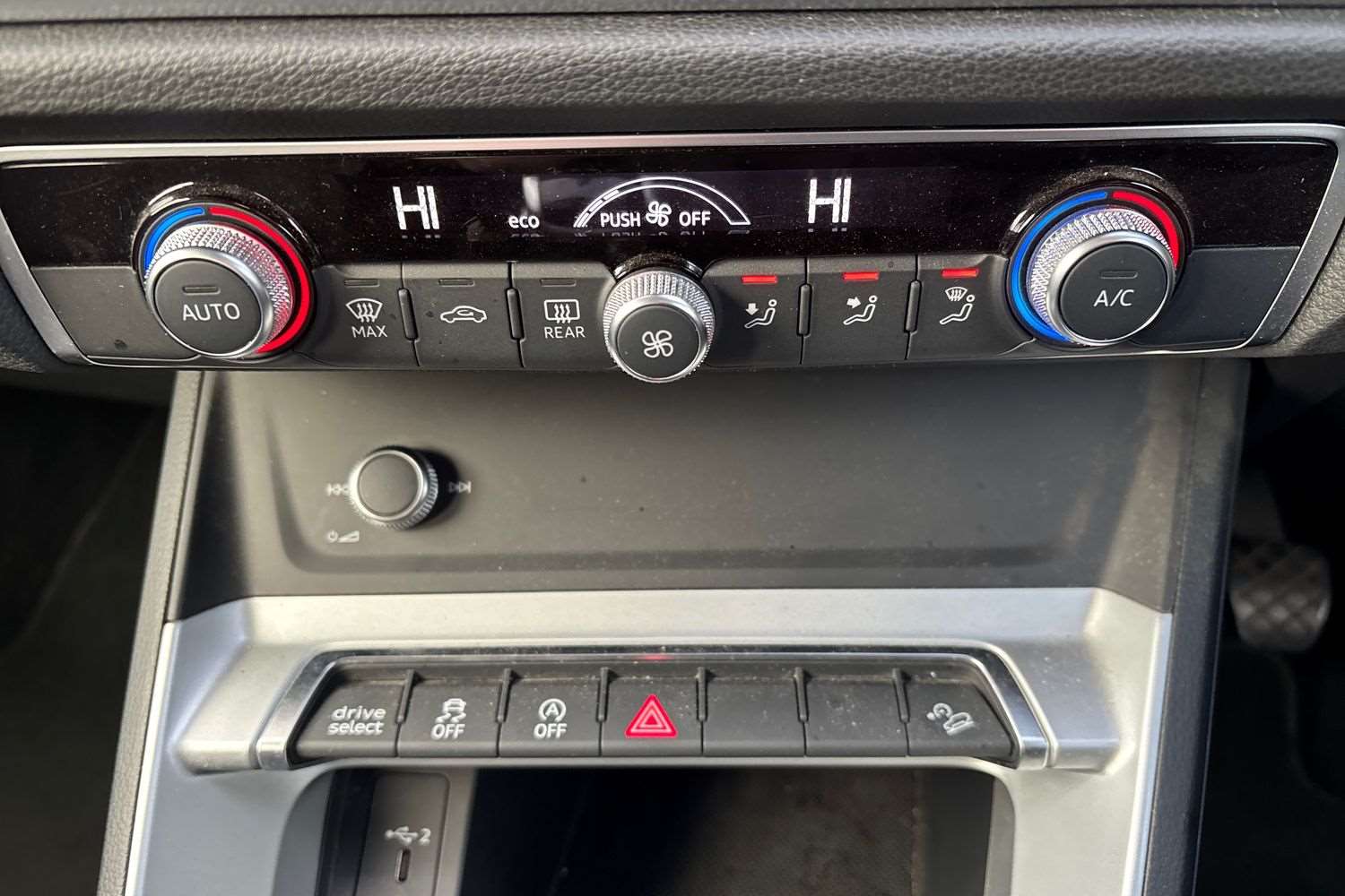 Used Audi Q3 2019 for sale - 76875704: Photo 28