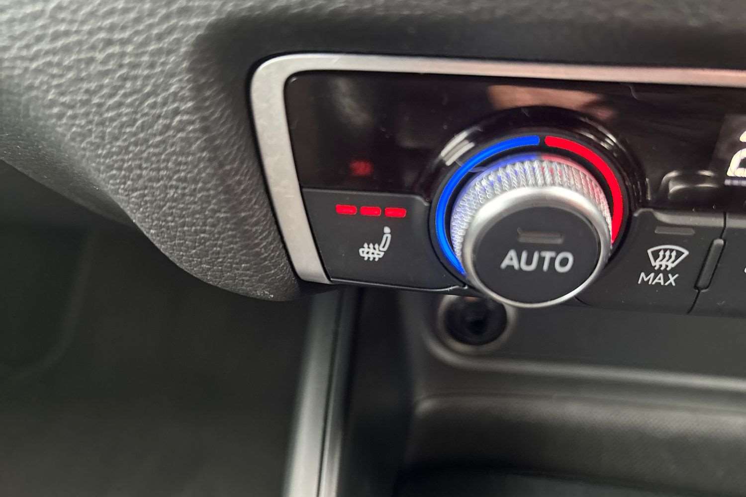 Used Audi A3 2018 for sale - 77022226: Photo 28