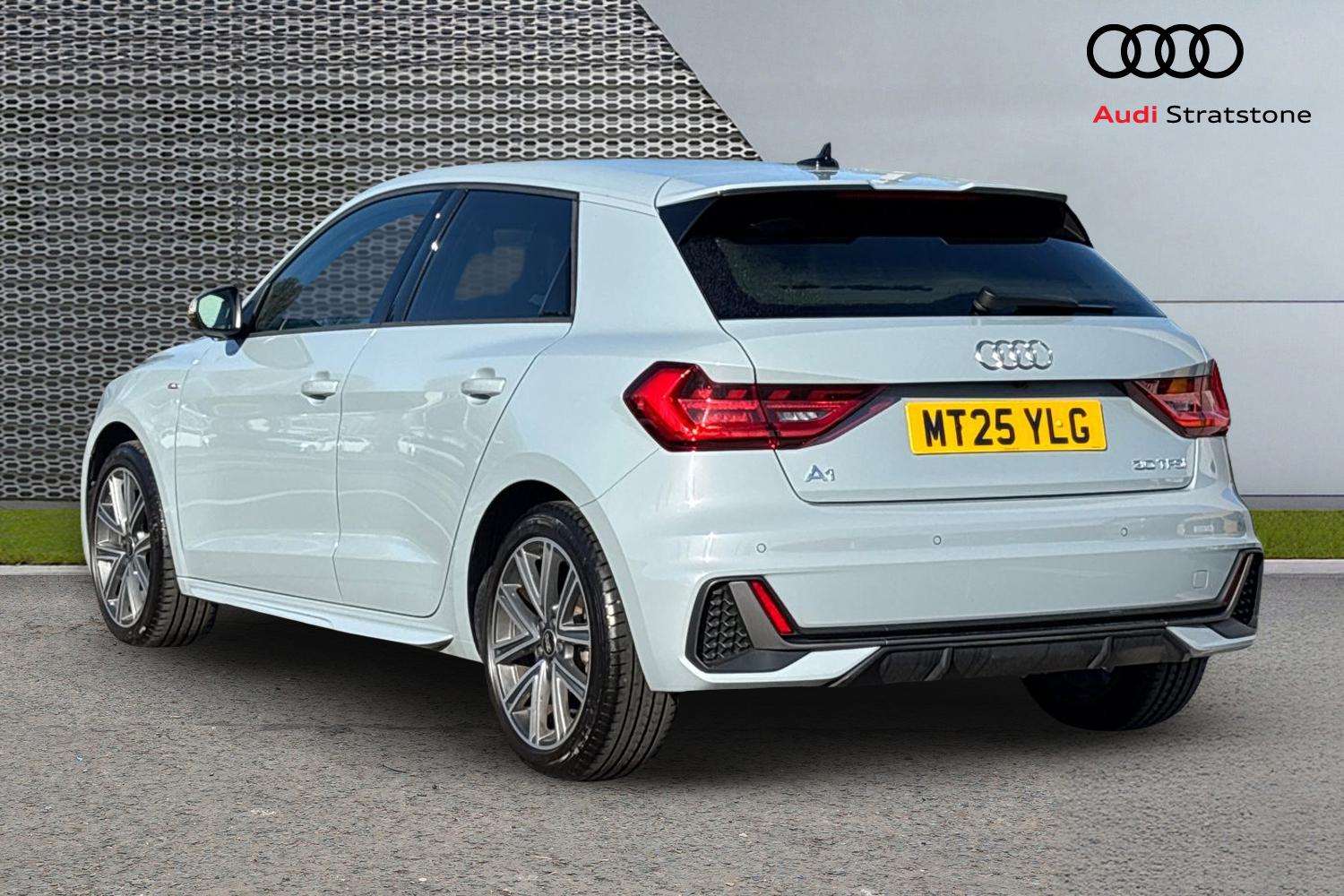 Used Audi A1 2025 for sale - 77995879: Photo 3