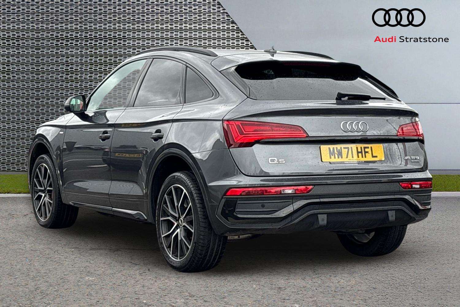 Used Audi Q5 2022 for sale - 77885980: Photo 2