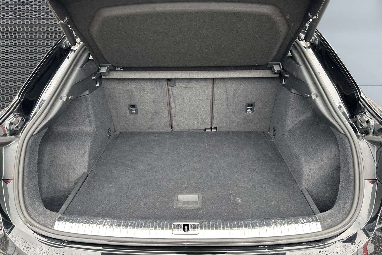 Used Audi Q3 2020 for sale - 77886262: Photo 13