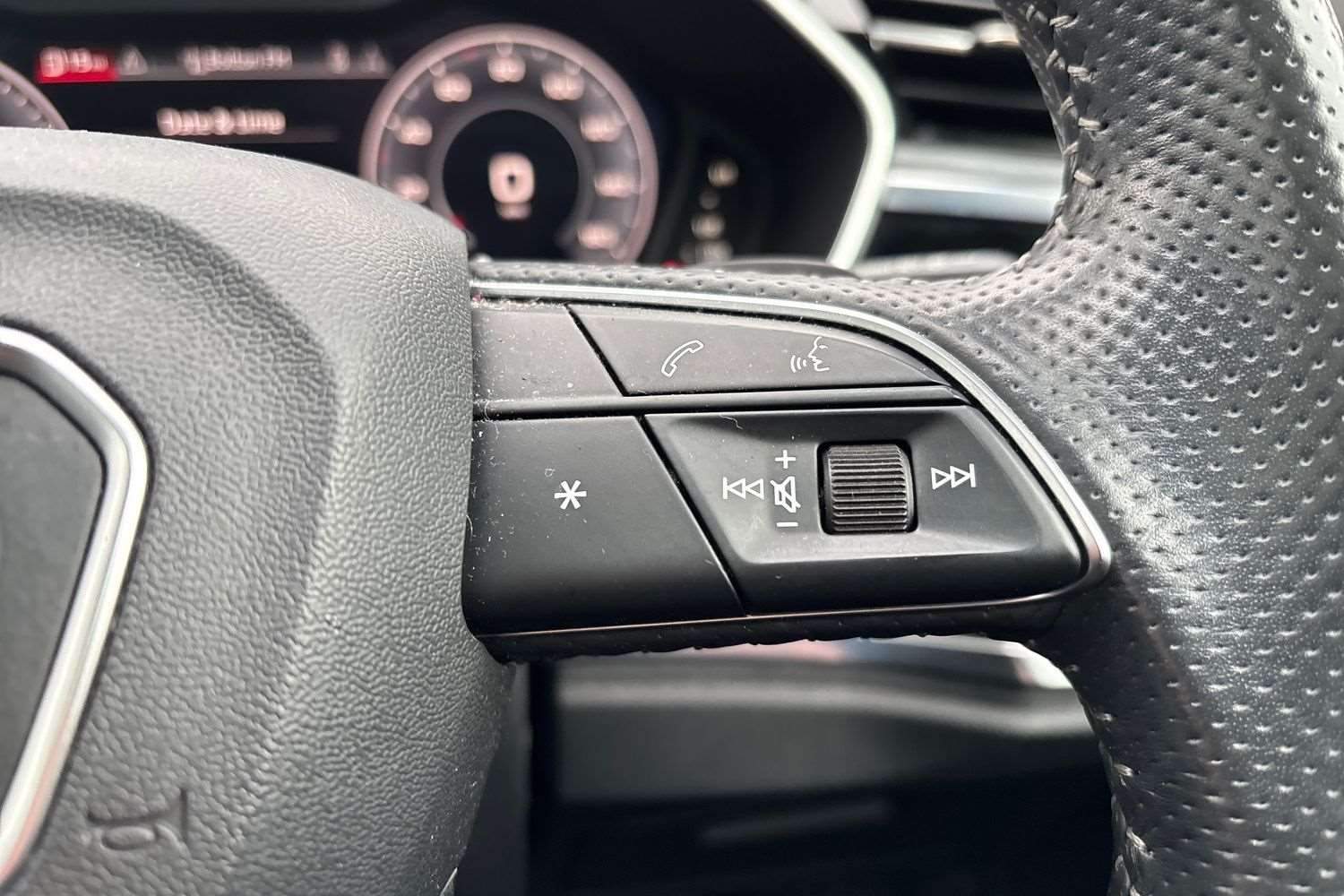 Used Audi Q3 2020 for sale - 77886262: Photo 17