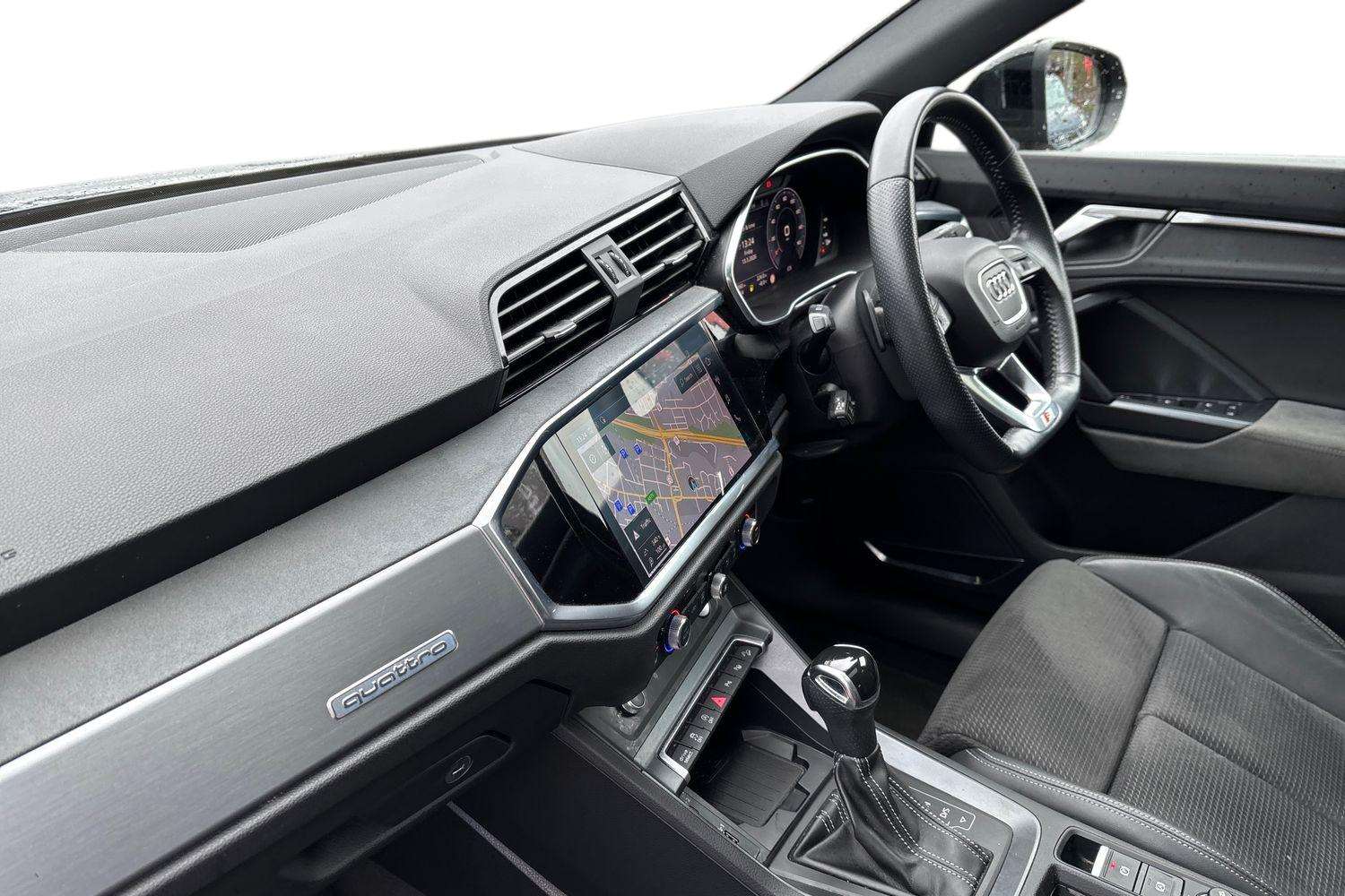 Used Audi Q3 2020 for sale - 77886262: Photo 2