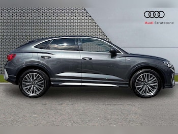Used Audi Q3 2023 for sale - 79351863: Photo