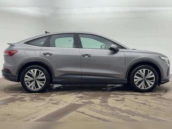 Used Audi Q4 e-tron 2022 for sale - 77589030: Photo