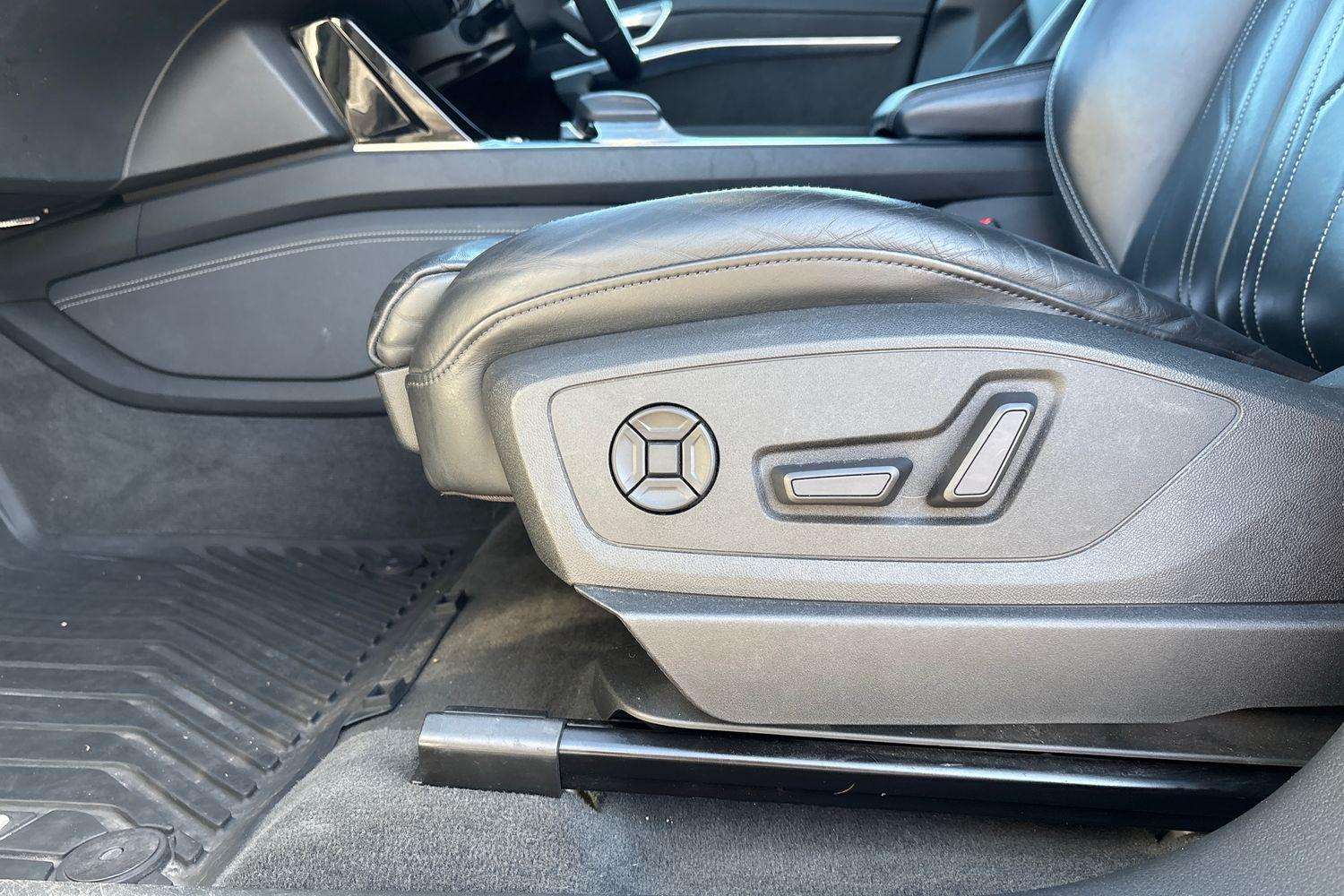 Used Audi e-tron 2020 for sale - 77943012: Photo 21