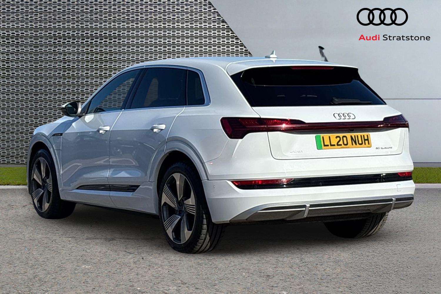 Used Audi e-tron 2020 for sale - 77943012: Photo 3