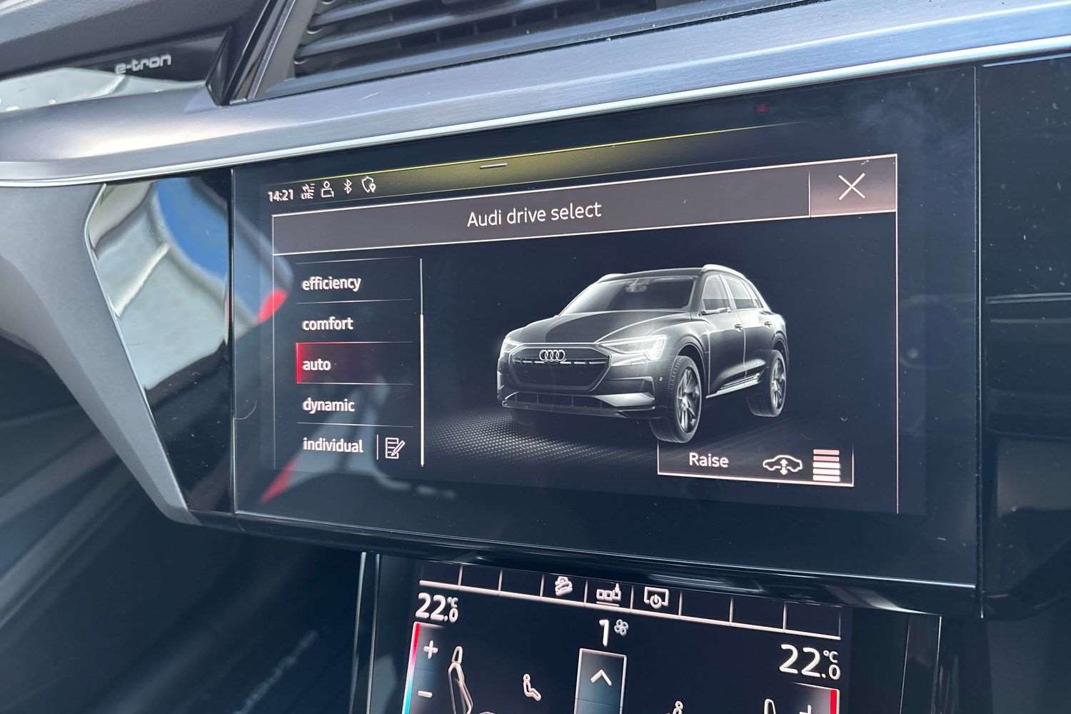 Used Audi e-tron 2020 for sale - 77943012: Photo 30