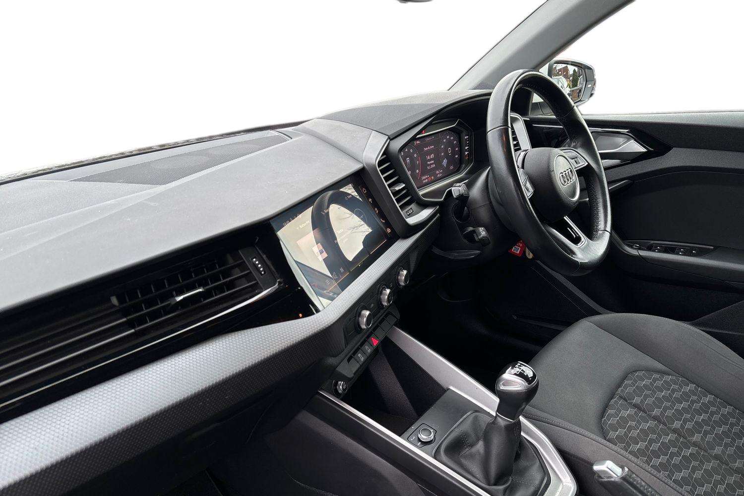 Used Audi A1 2023 for sale - 77540862: Photo 2