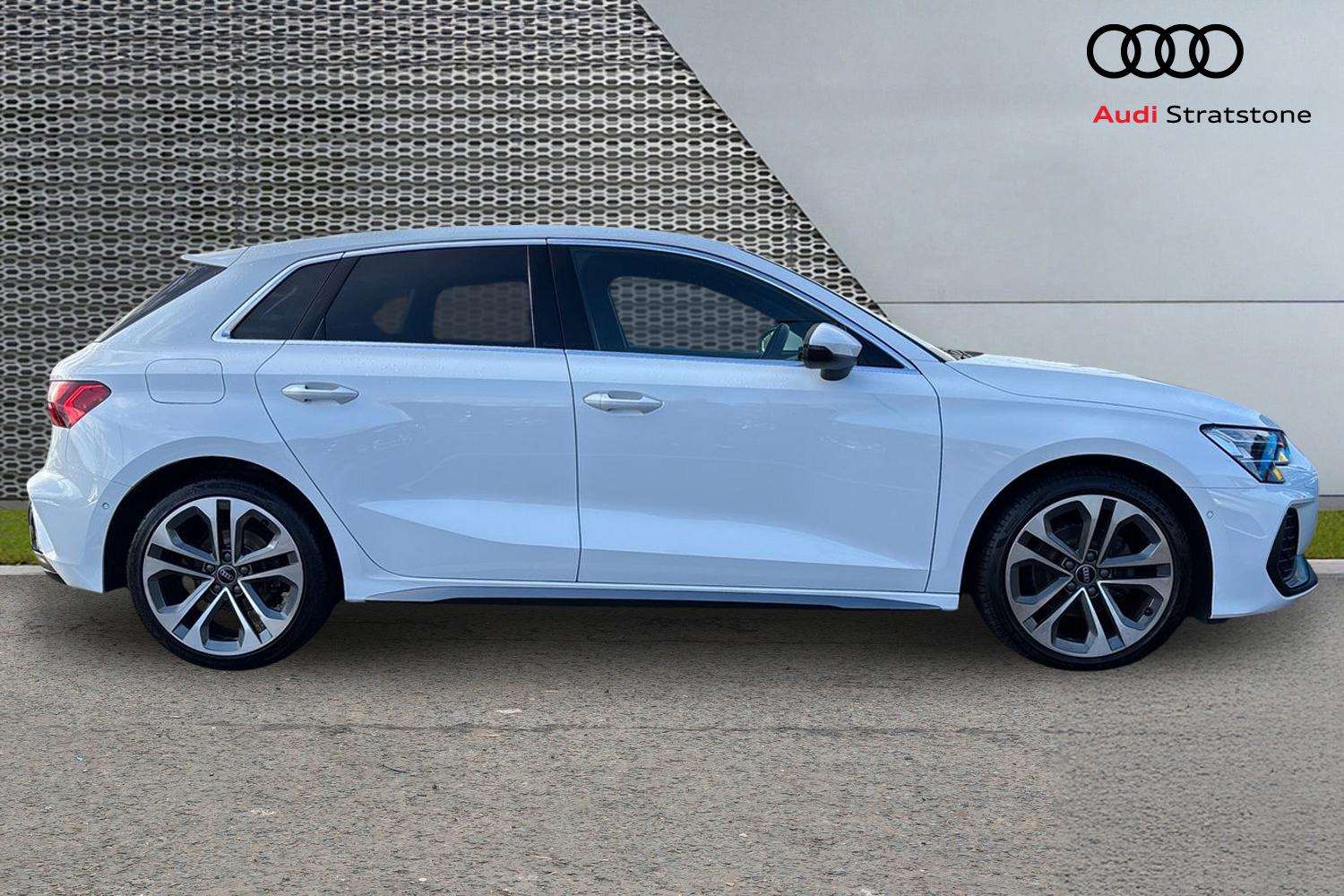 Used Audi A3 2024 for sale - 76487968: Photo 4