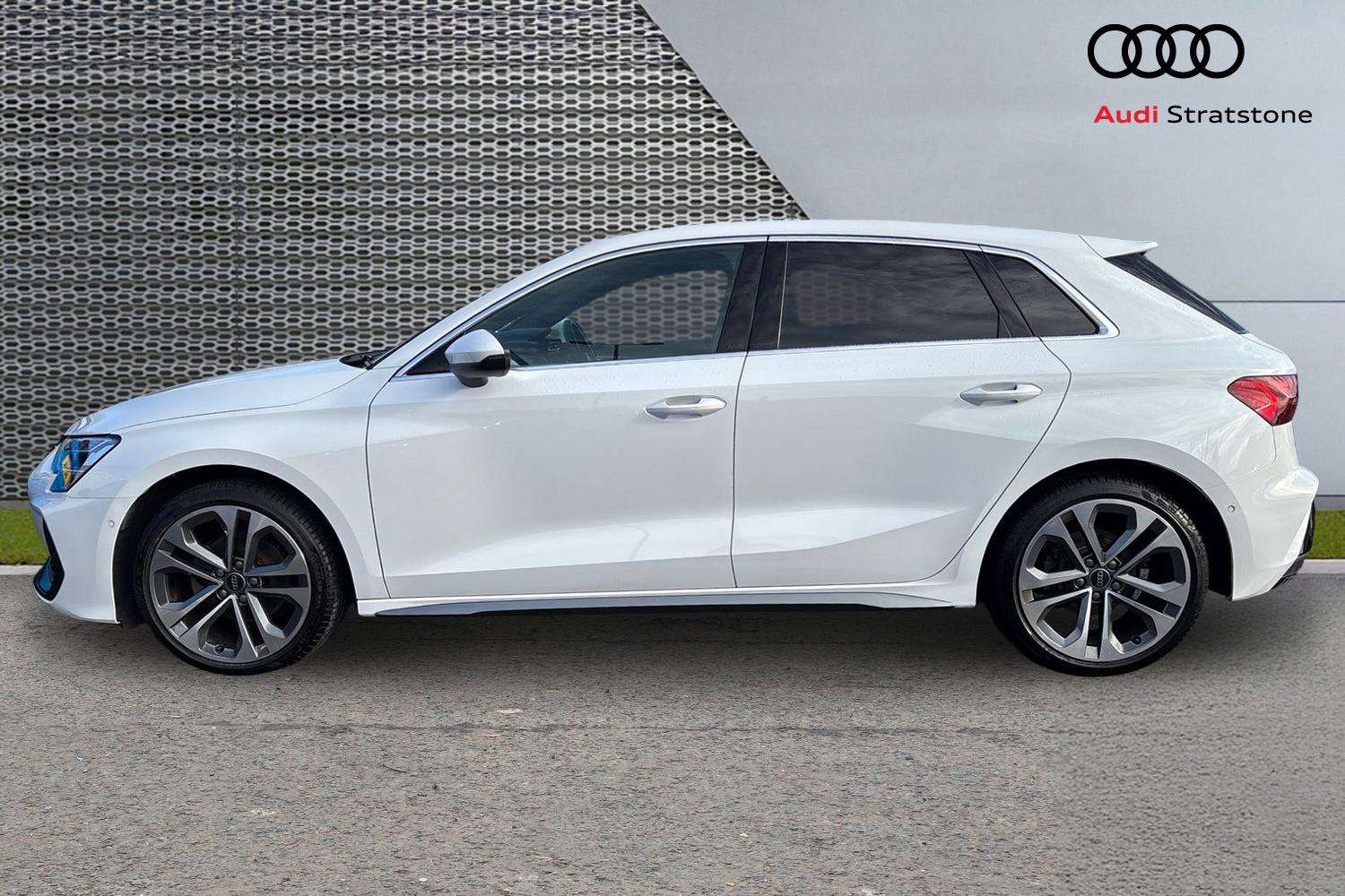 Used Audi A3 2024 for sale - 76487968: Photo 8