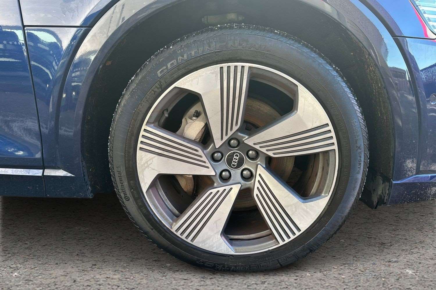 Used Audi e-tron 2021 for sale - 77044065: Photo 5