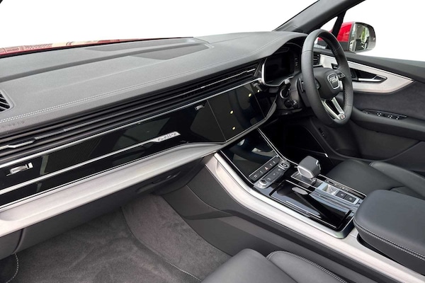 Used Audi Q7 2025 for sale - 74801880: Photo 2
