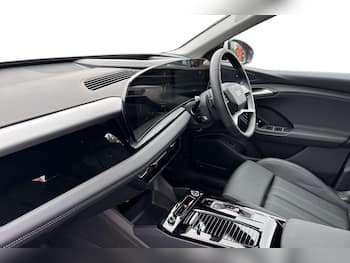 Used Audi Q6 e-tron 2026 for sale - 79716248: Photo