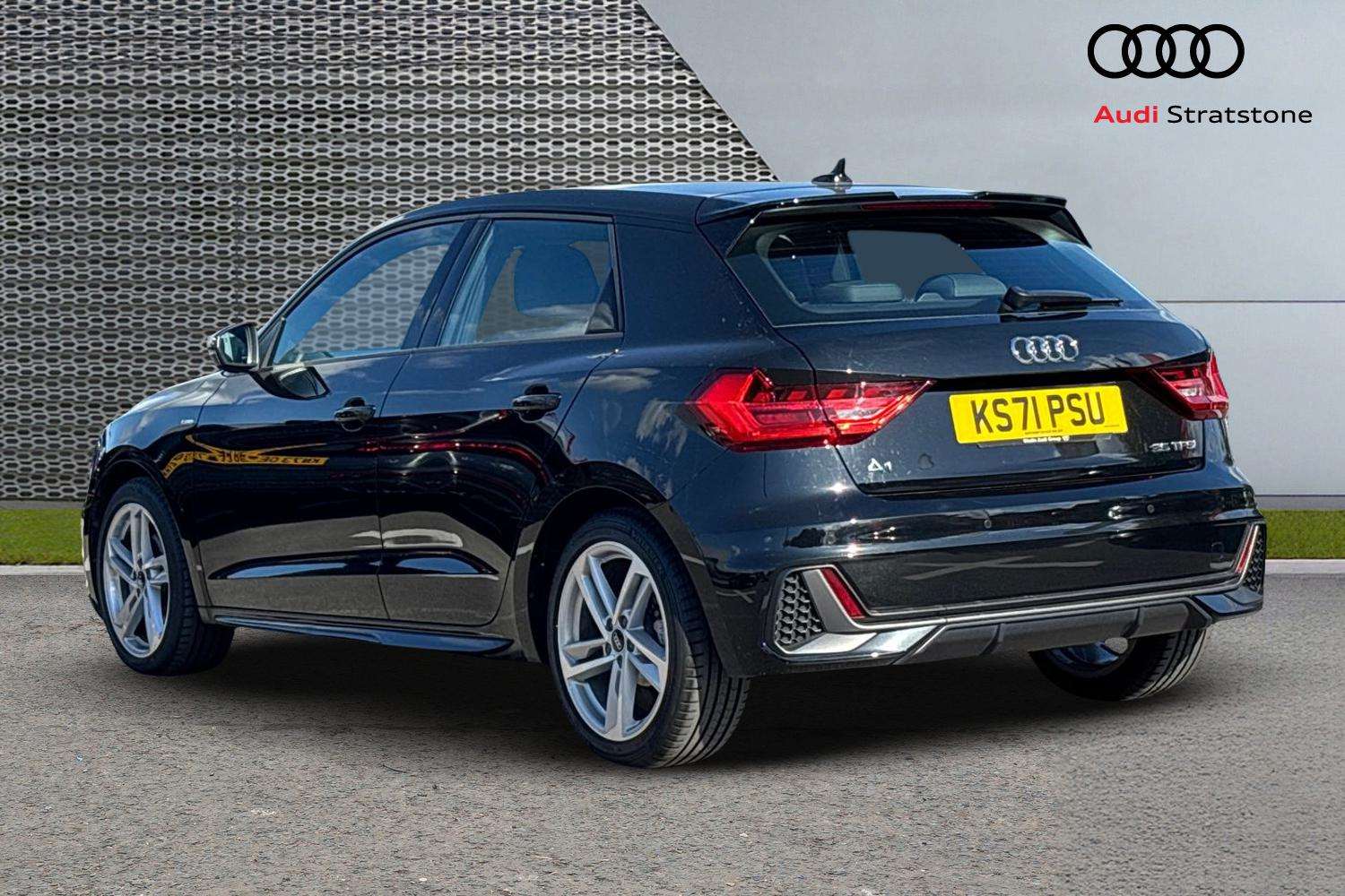 Used Audi A1 2022 for sale - 77011019: Photo 3