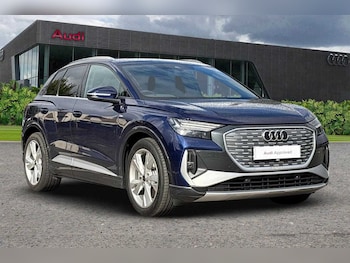 2025 - 250kW 55 Quattro 82kWh S Line 5dr Auto [Leather]