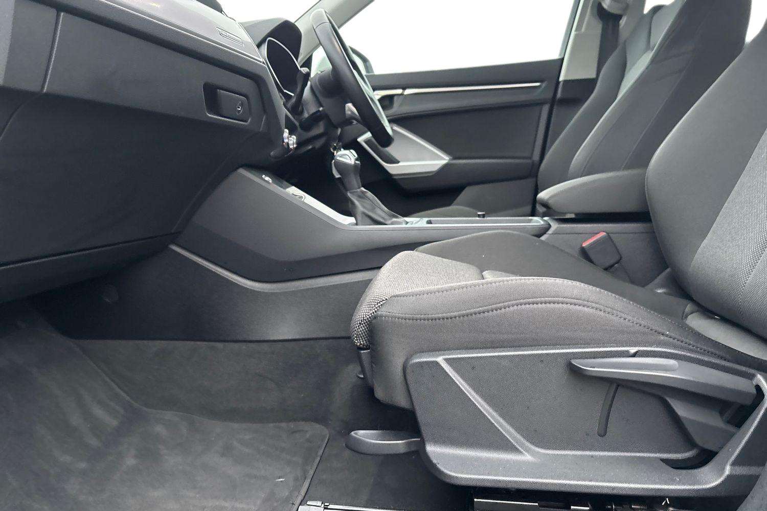 Used Audi Q3 2023 for sale - 77147347: Photo 21