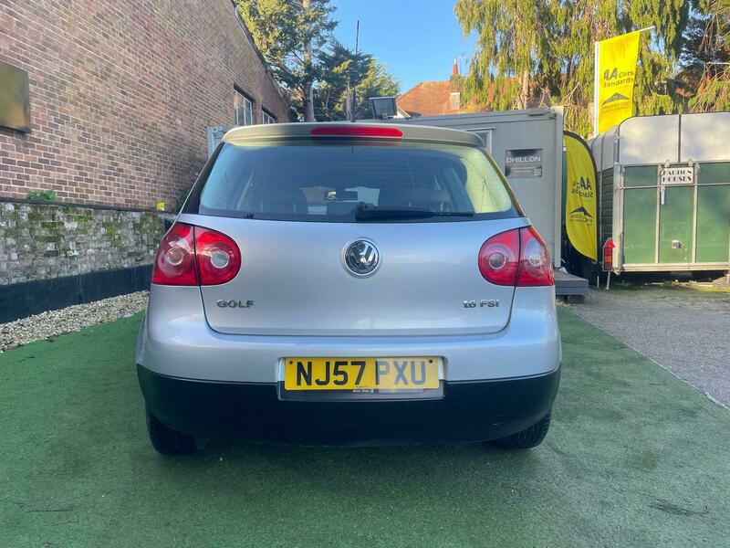 Used Volkswagen Golf 2007 for sale - 77049158: Photo 4