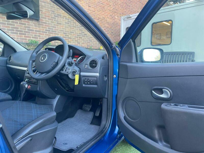Used Renault Clio 2008 for sale - 77049157: Photo 10