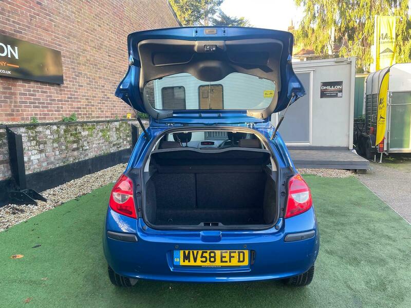 Used Renault Clio 2008 for sale - 77049157: Photo 18