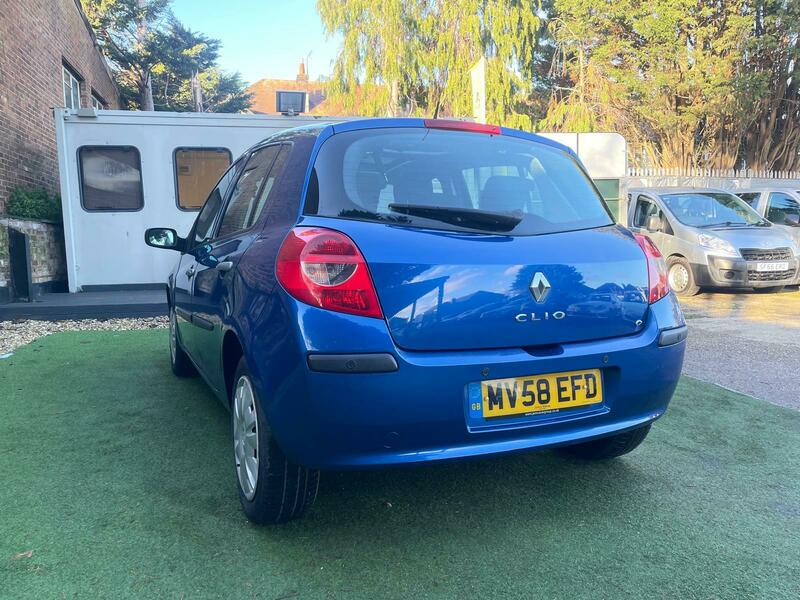 Used Renault Clio 2008 for sale - 77049157: Photo 3
