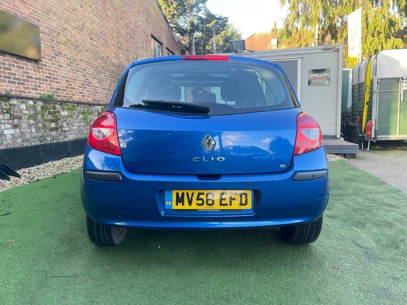 Used Renault Clio 2008 for sale - 77049157: Photo 4