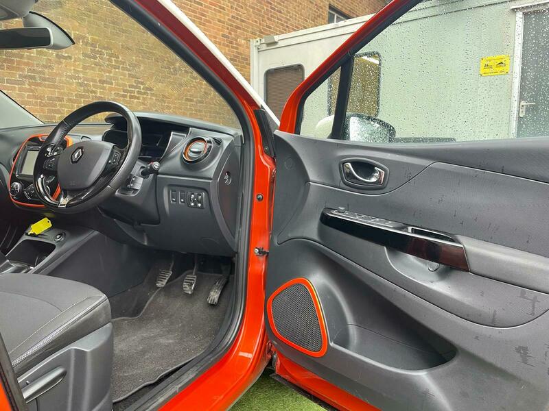 Used Renault Captur 2016 for sale - 76119401: Photo 10
