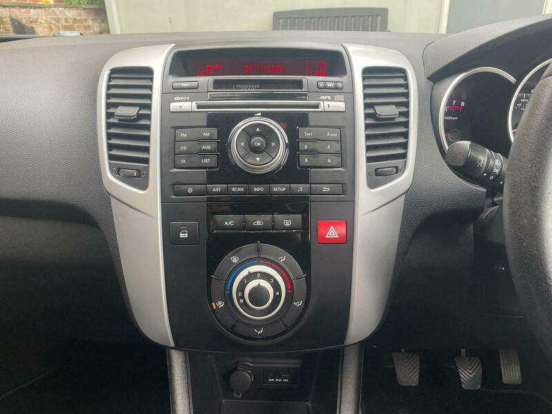 Used Kia Venga 2010 for sale - 76497051: Photo 13
