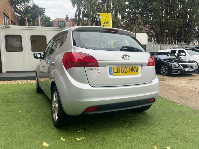 Used Kia Venga 2010 for sale - 76497051: Photo 3