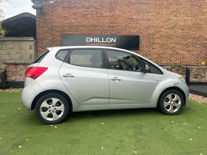 Used Kia Venga 2010 for sale - 76497051: Photo 6