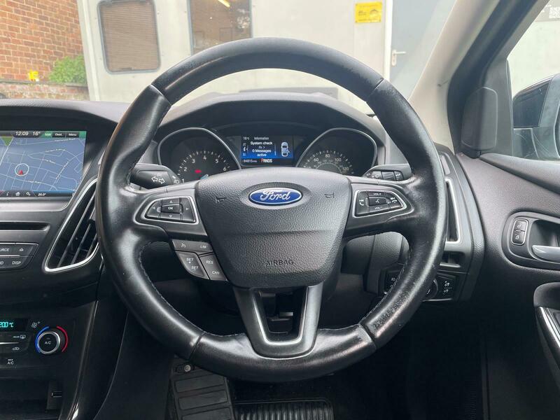 Used Ford Focus 2015 for sale - 76497016: Photo 14