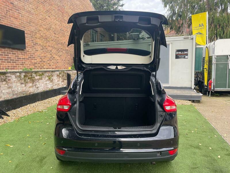 Used Ford Focus 2015 for sale - 76497016: Photo 17